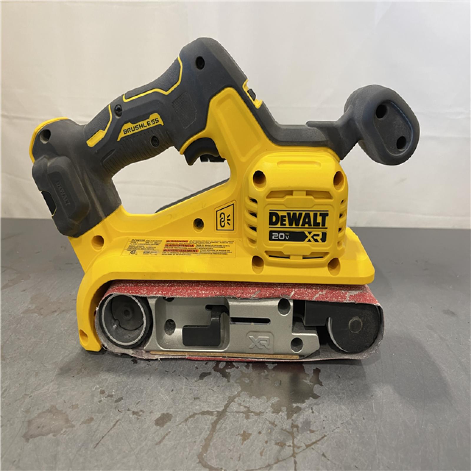 AS-IS - DEWALT 20V MAX* XR Brushless Cordless Belt Sander