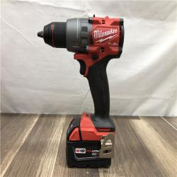 AS-IS Milwaukee FUEL 18V Lithium-Ion Brushless Cordless 1/2 in. Drill/Driver Kit