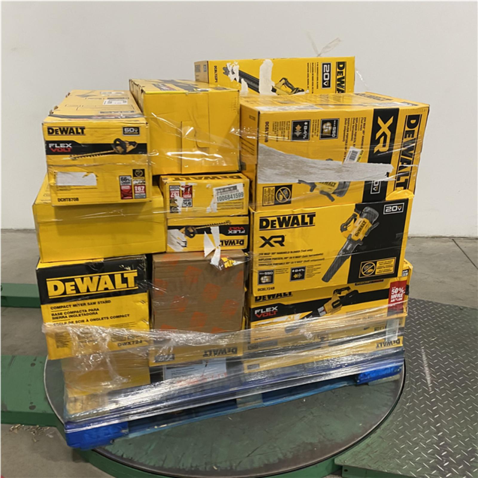 Dallas Location - As-Is Tool Pallet