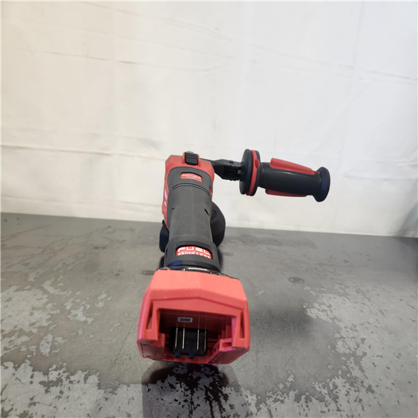 AS-IS- Milwaukee M18 FUEL 18V Lithium-Ion Brushless Cordless 4-1/2 in./5 in. Dual-Trigger Braking Grinder (Tool-Only)