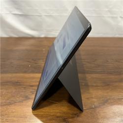 Microsoft Surface Pro 9 2038 Core i5-1235U 2.5GHz 8GB 256GB - Black