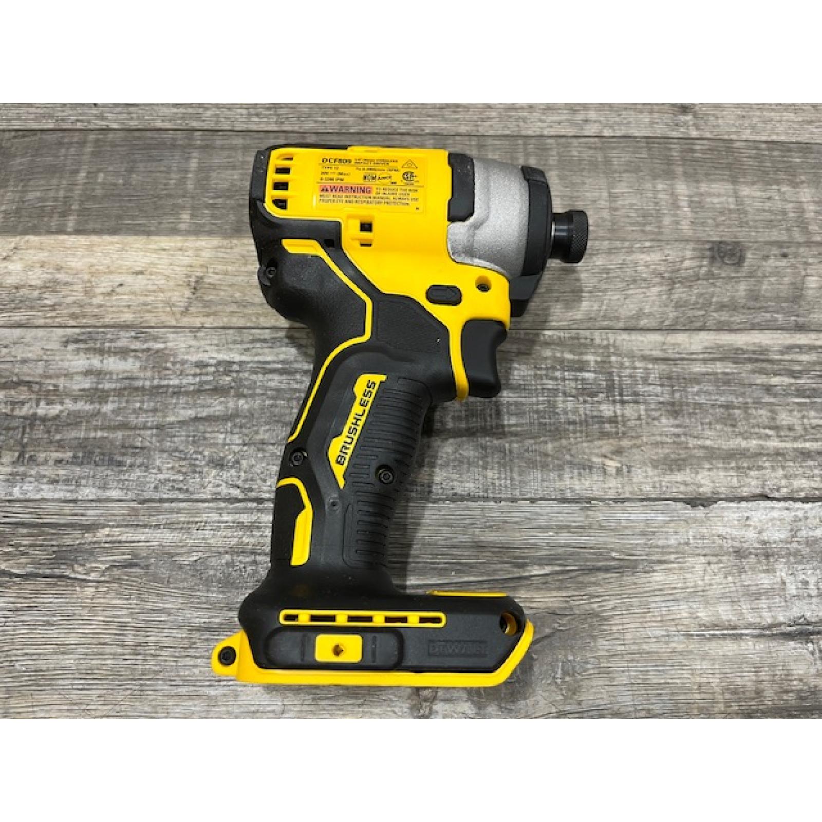 AS-IS DEWALT Atomic 20V Max Lithium-Ion Brushless Cordless Compact 1/4 in. Impact Driver Kit
