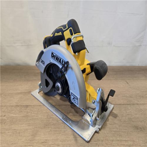 AS-IS DEWALT 20V MAX 7-1/4 in. Cordless Circular Saw (Tool Only)