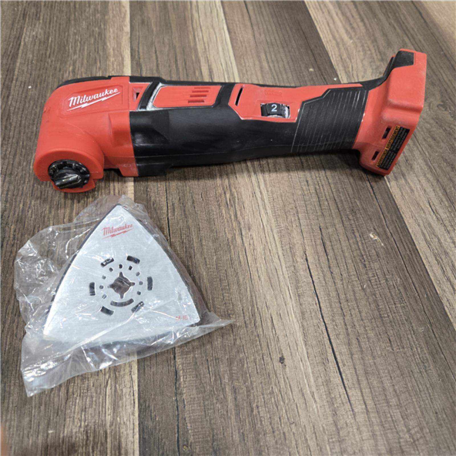GOOD  Milwaukee 2626-20 M18 Lithium-Ion Cordless Multi-Tool (Tool Only)