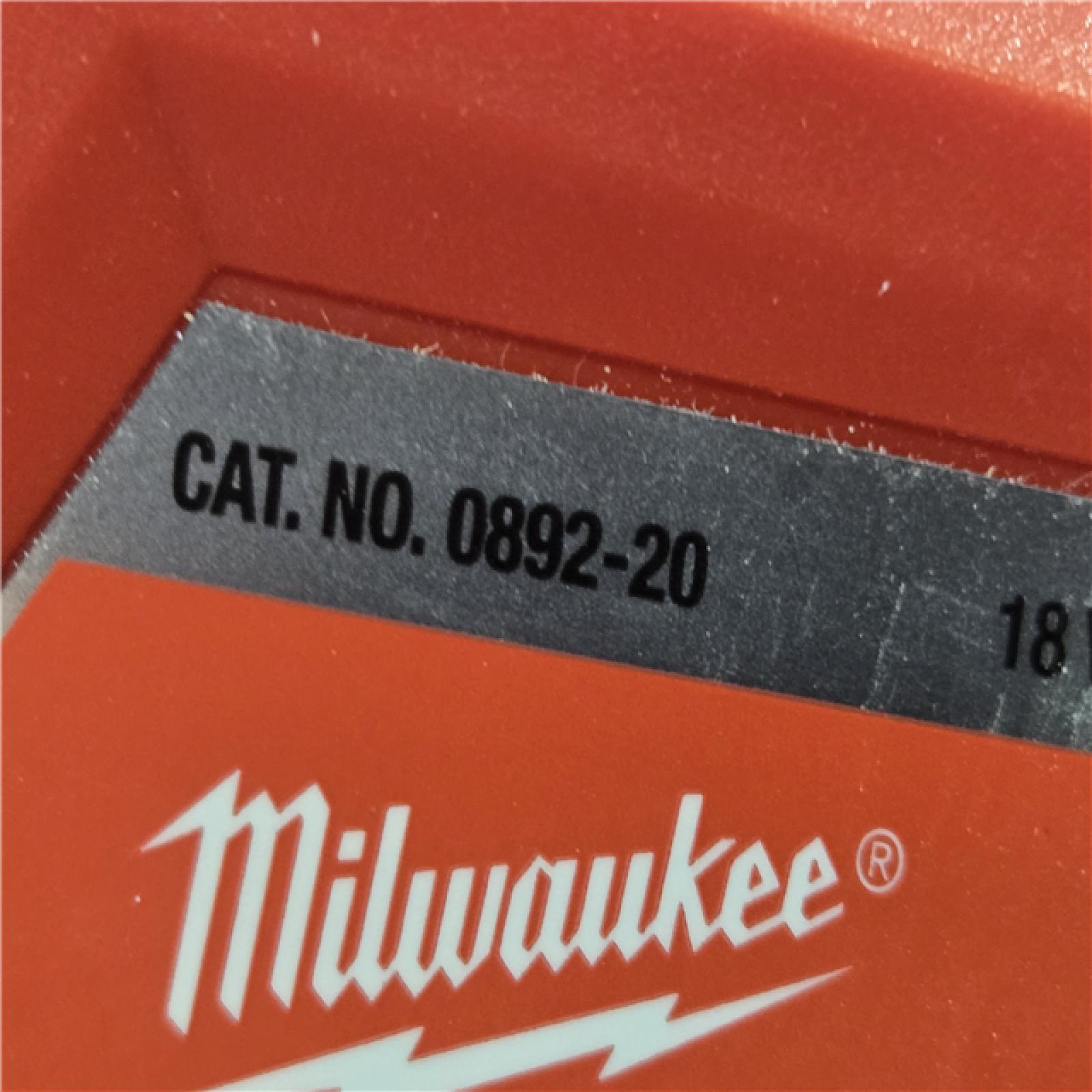 AS-IS Milwaukee 18V Bagless Cordless HEPA Handheld Vacuum (Vacuum Only)