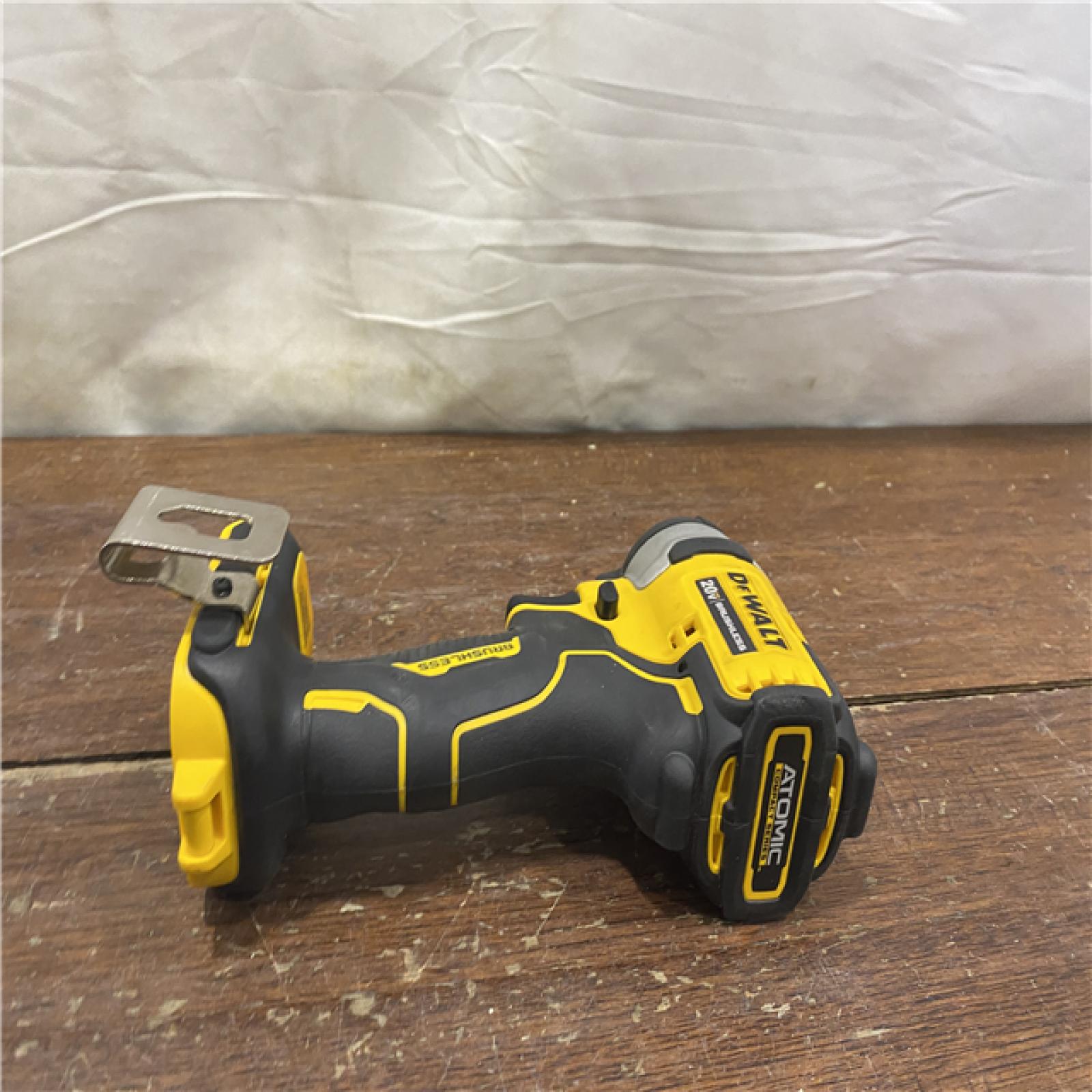 AS-IS DeWALT ATOMIC 20V MAX Cordless Compact Impact Driver Kit W/ Li-Ion Battery, 1/4, Brushless