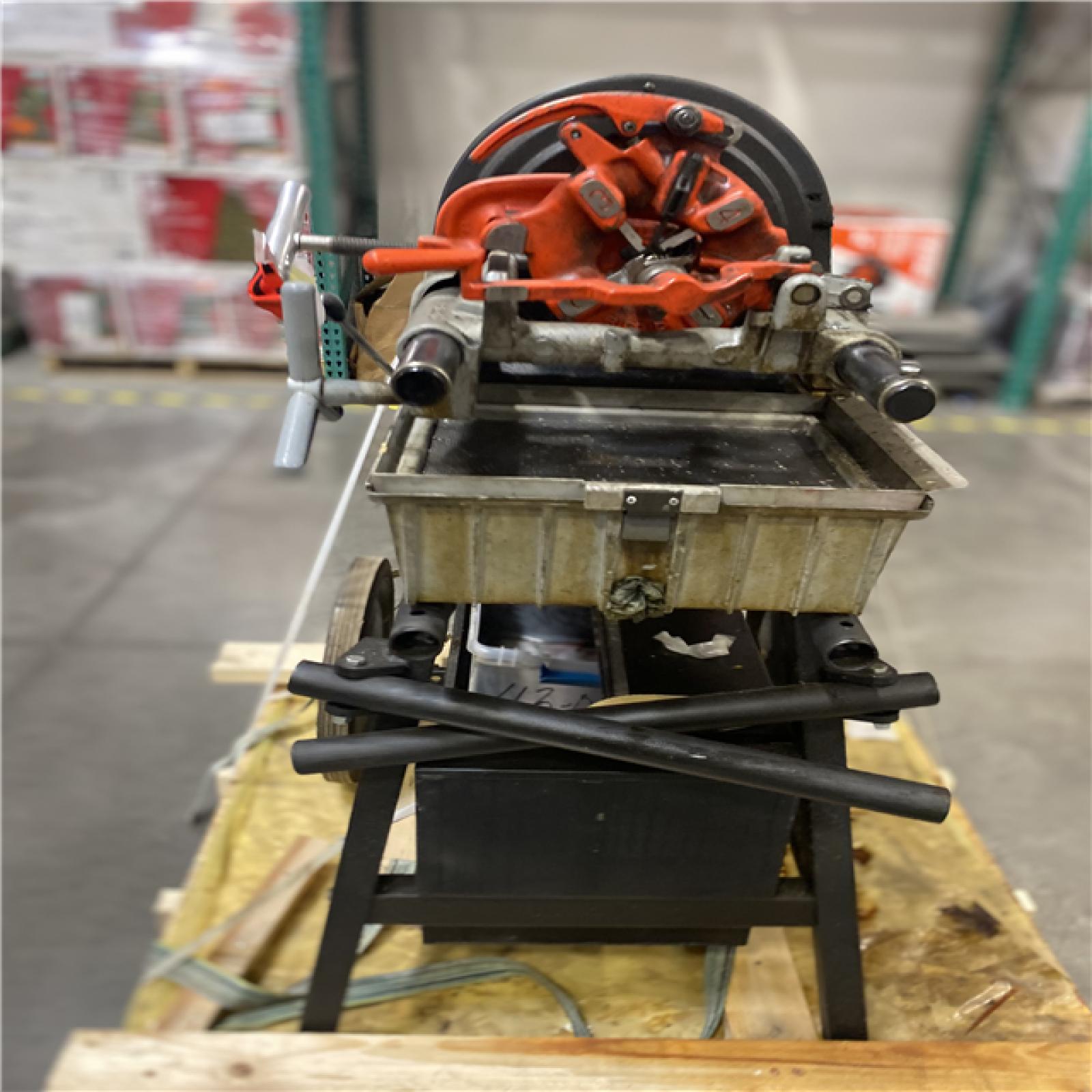 Dallas Location - As-Is RIDGID® 1822-I Auto Chuck Pipe ...