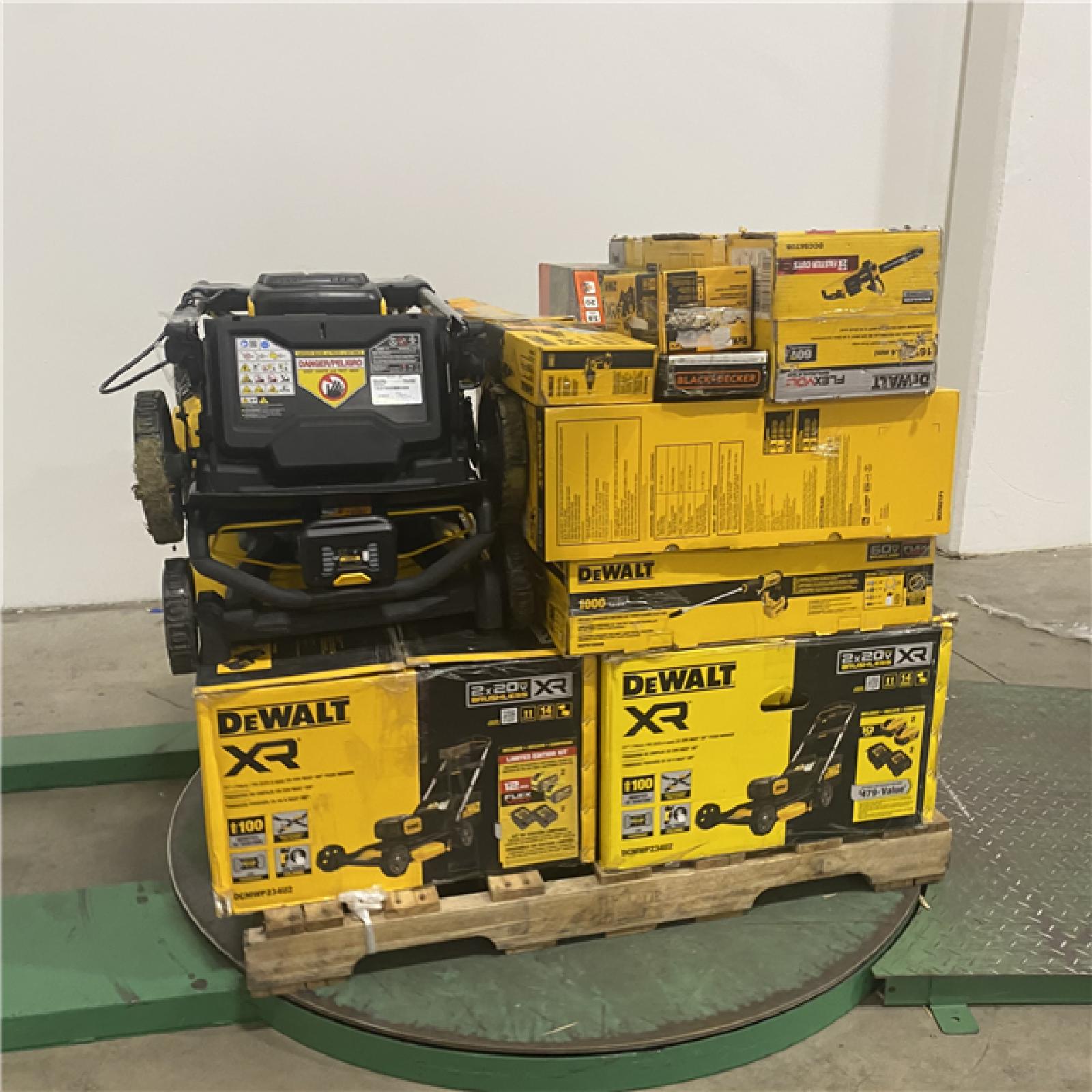 Dallas Location - As-Is Tool Pallet