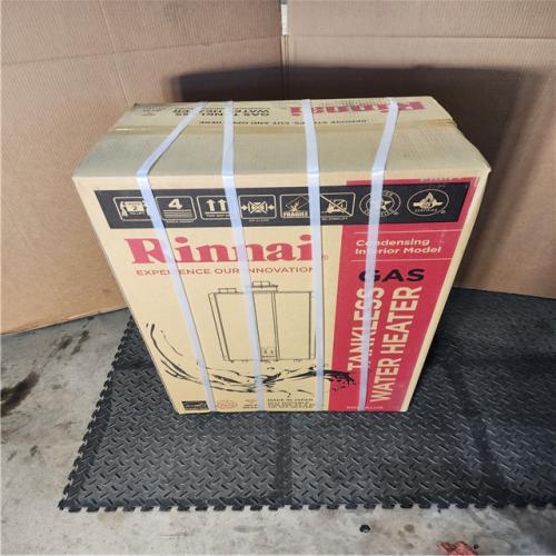 HOUSTON LOCATION - AS-IS (NEW) RINNAI GAS TANKLESS WATER HEATER (RSC160IN)