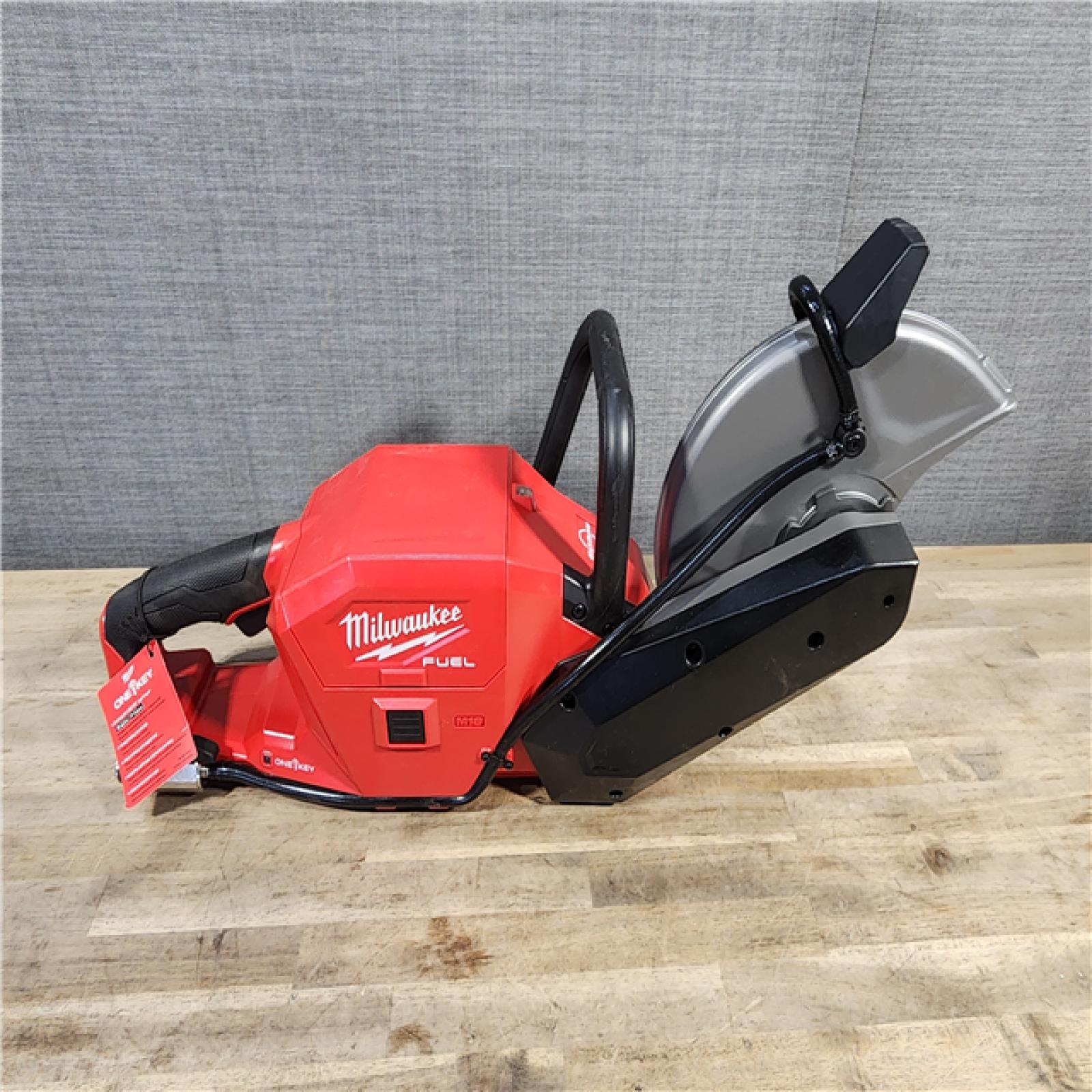 HOUSTON LOCATION - AS-IS (APPEARS LIKE NEW) Milwaukee M18 FUEL 9 Cut-Off Saw with ONE-KEY (TOOL ONLY)