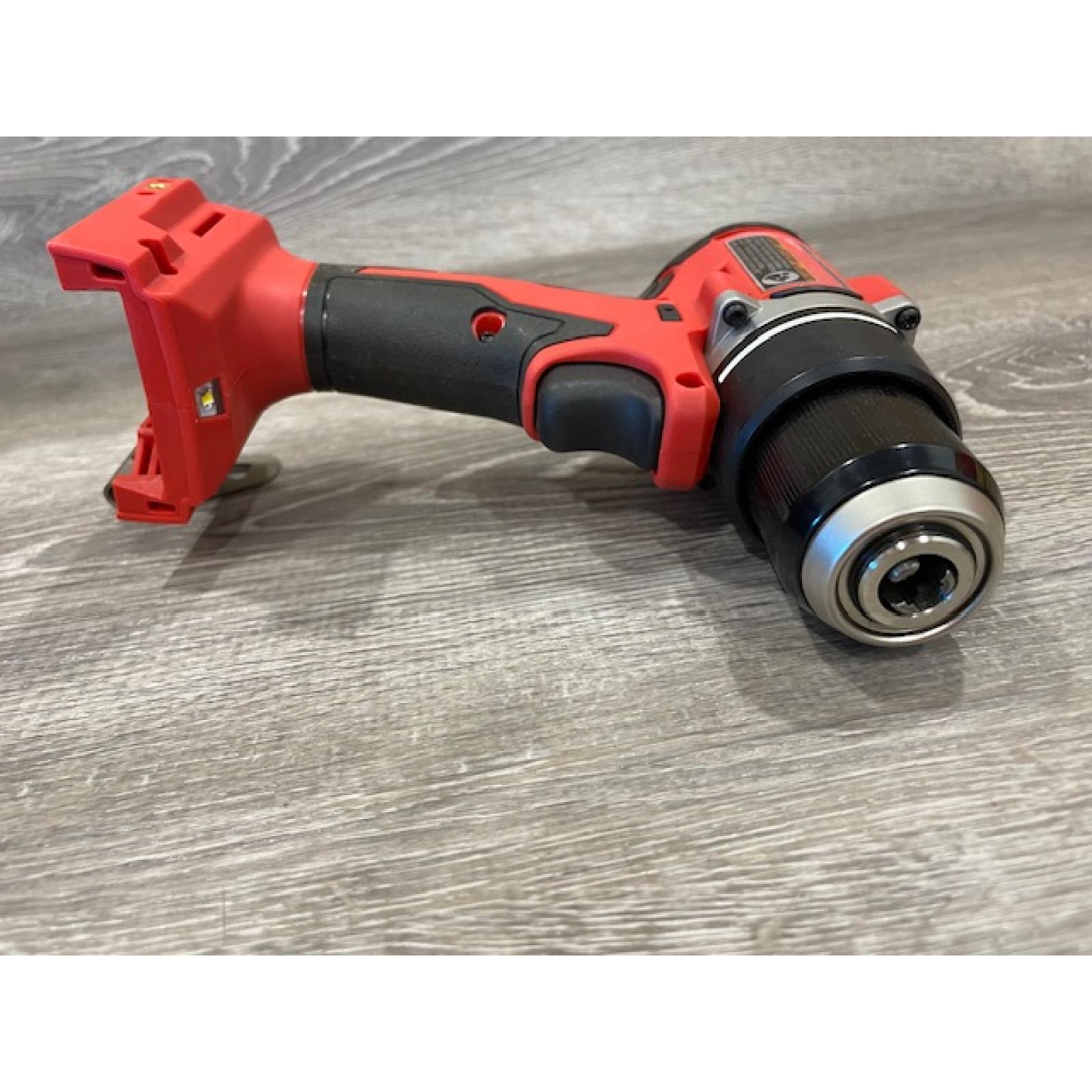 AS-IS Milwaukee 18V Lithium-Ion Brushless Cordless 1/2 in. Compact Drill/Driver Kit