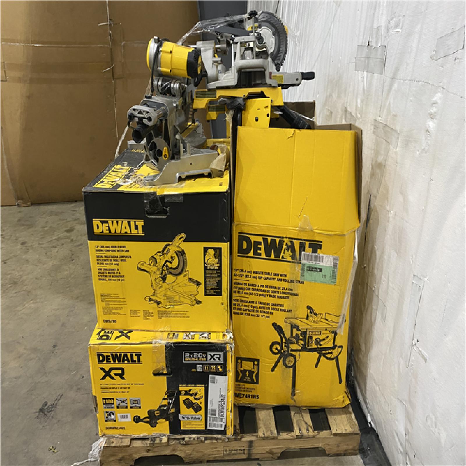 Houston Location AS IS - Tool Pallet