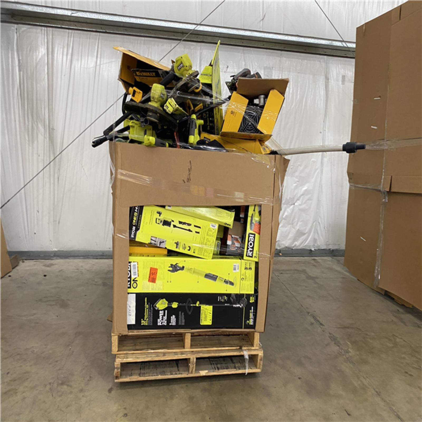 Houston Location AS IS - Tool Pallet