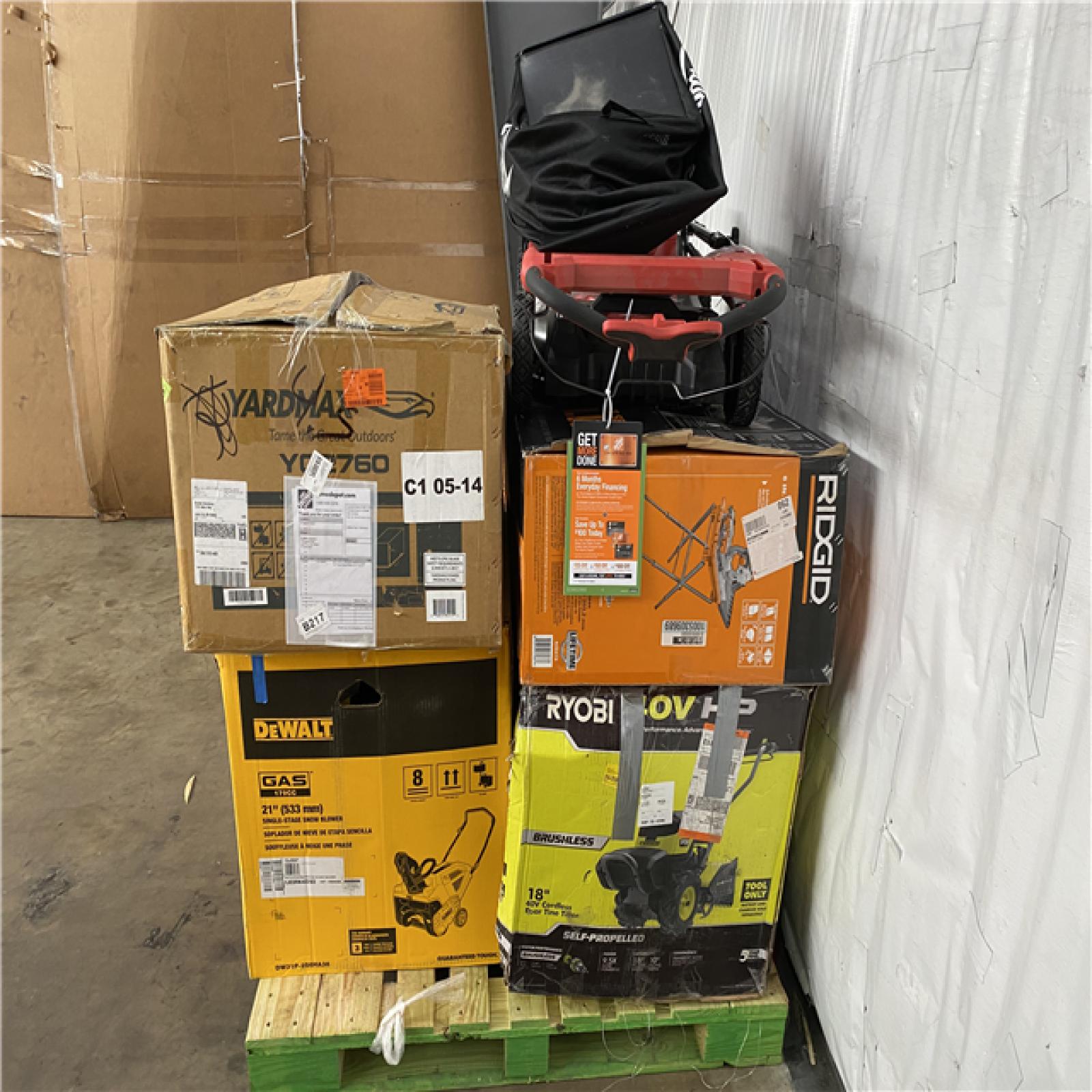 Houston Location - AS-IS Outdoor Pallet