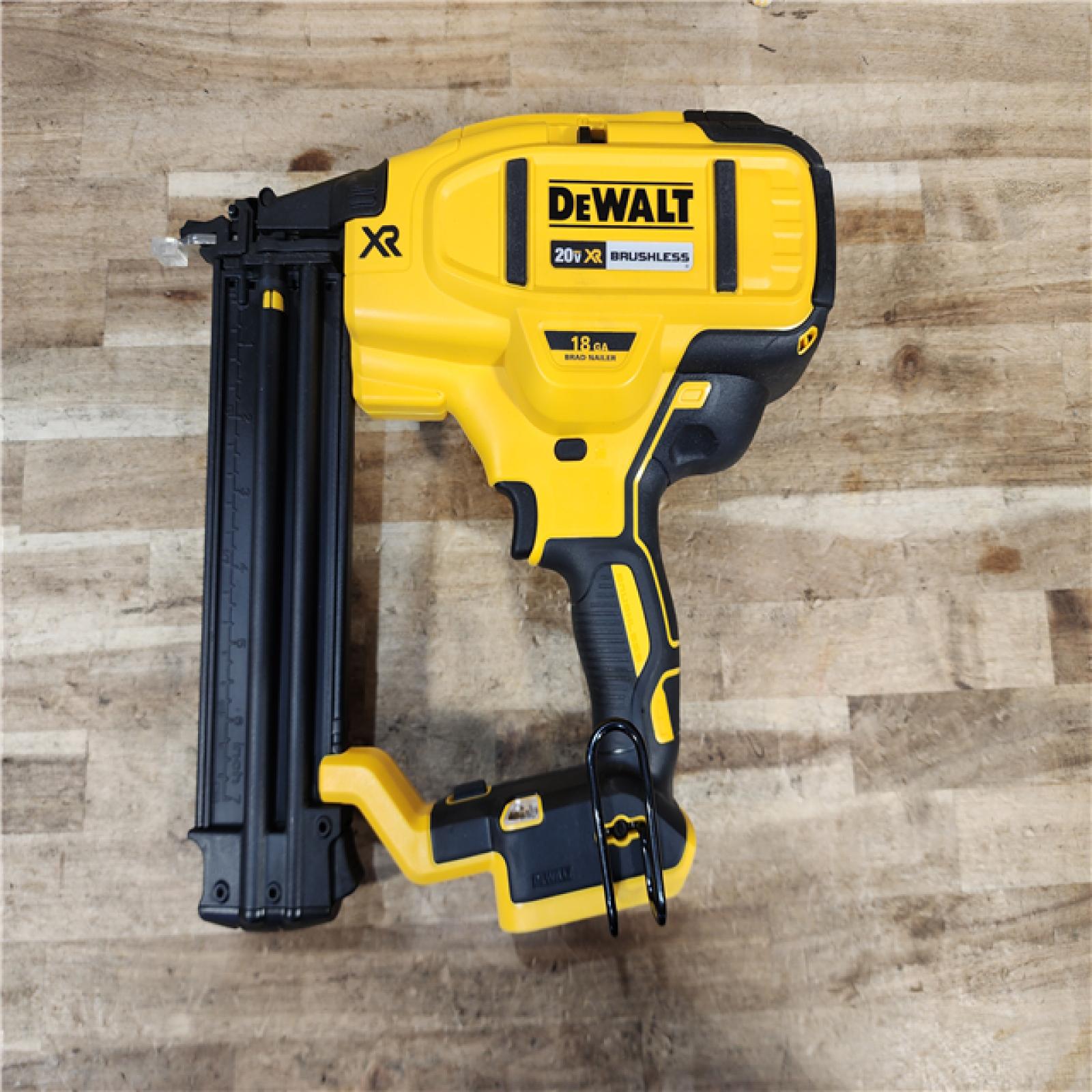 HOUSTON LOCATION - AS-IS (APPEARS LIKE NEW) DEWALT 20V MAX XR Lithium-Ion Electric Cordless 18-Gauge Brad Nailer (Tool Only)