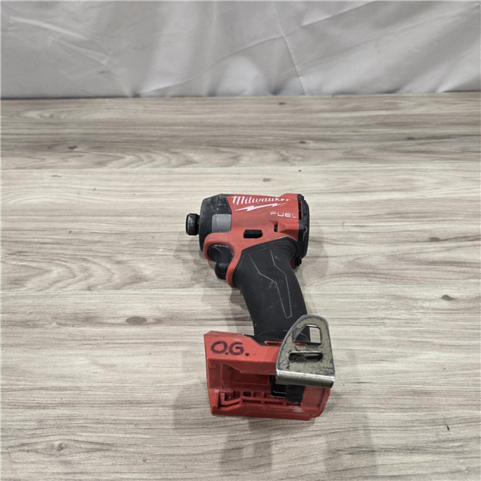 AS-IS Milwaukee 2953-20 18V Cordless 1/4 Hex Impact Driver (Tool-Only)