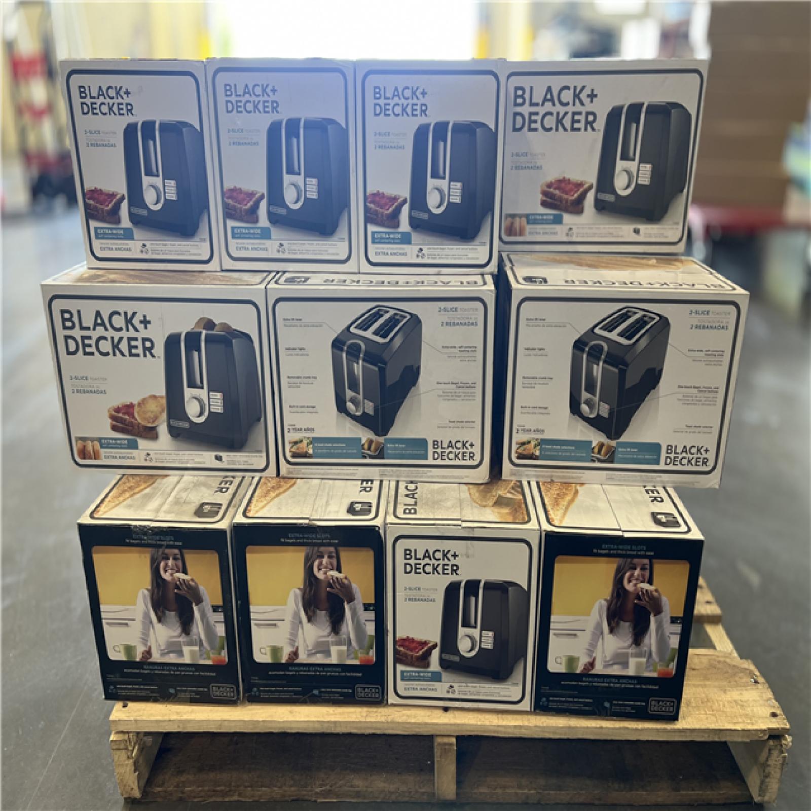 DALLAS LOCATION - BULLSEYE BLACK+DECKER 2-Slice Toaster,Extra Wide Slots PALLET - (42 UNITS)
