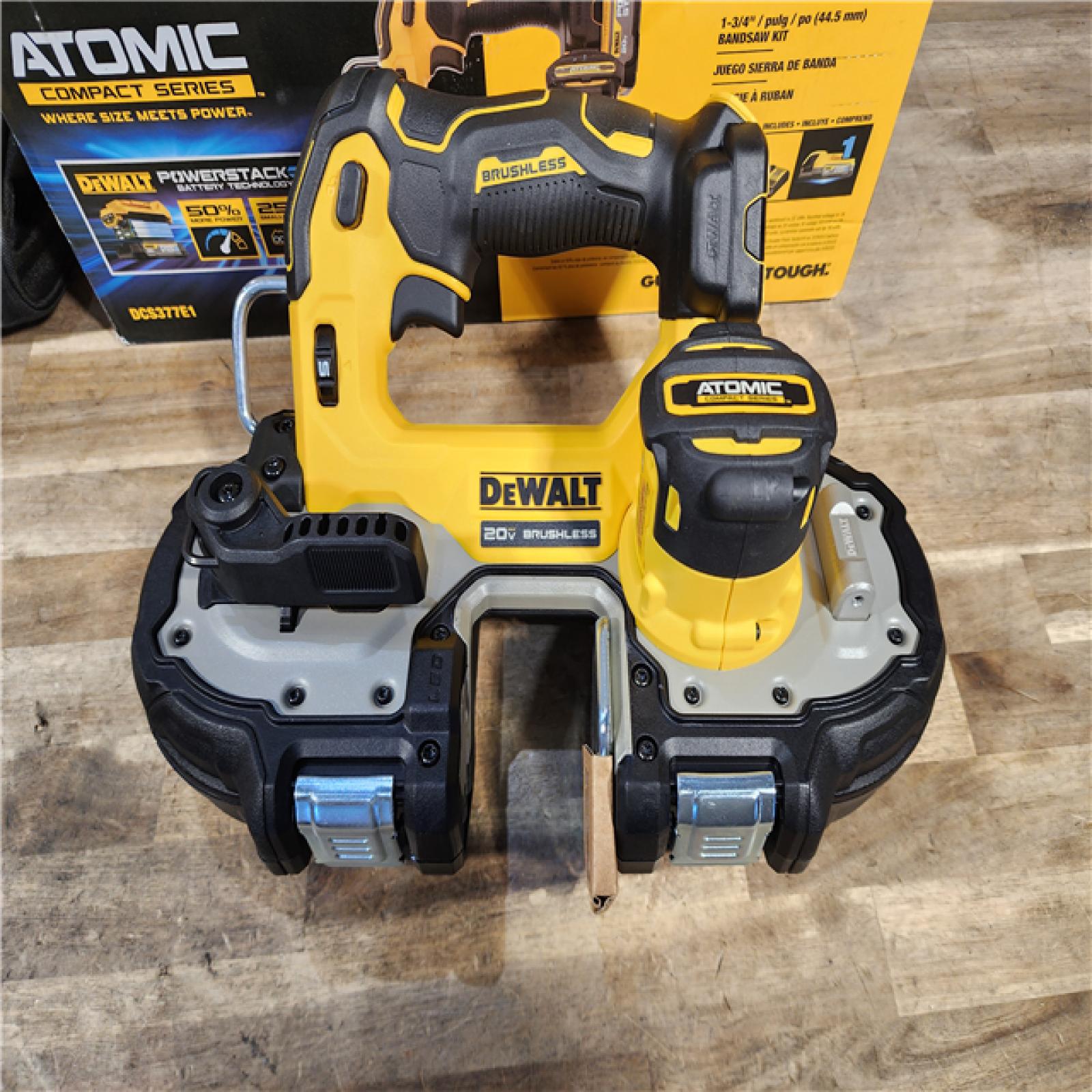 HOUSTON LOCATION - AS-IS (APPEARS LIKE NEW) DeWalt 20V MAX ATOMIC Cordless Brushless Compact Band Saw Kit (Battery & Charger)