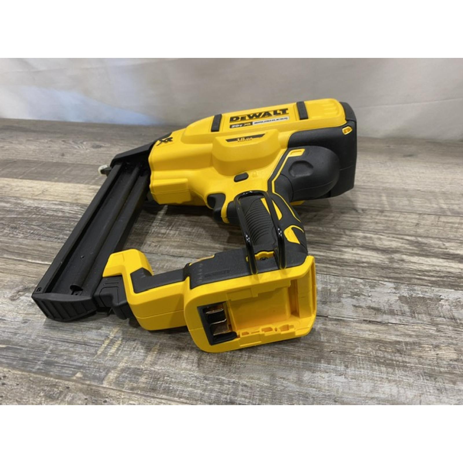 AS-IS DEWALT Cordless 18-Gauge Narrow Crown Stapler (Tool Only)