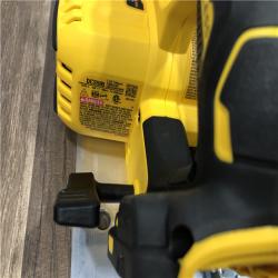 AS-IS DEWALT 20-Volt MAX 7-1/4 in. Cordless Circular Saw (Tool Only)