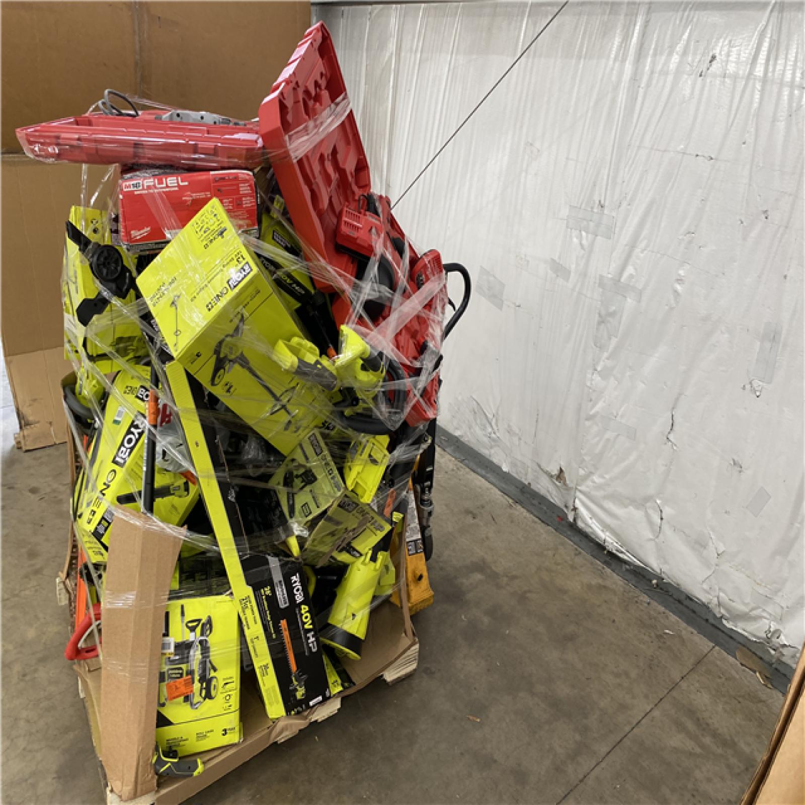 Houston Location AS IS - Tool Pallet
