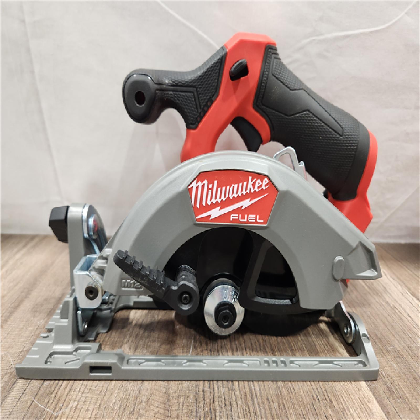 AS-IS- M12 MILWAUKEE CIRCULAR SAW (Tool-Only)