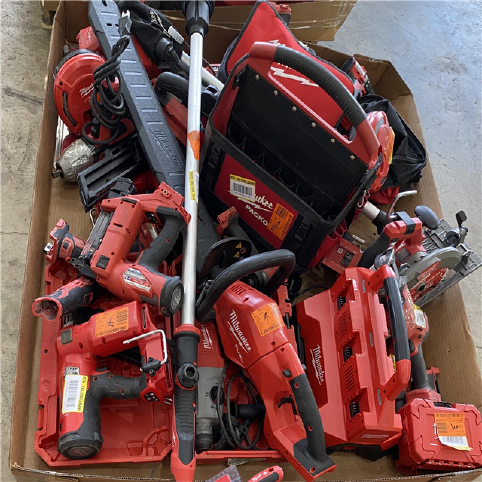 Houston Location AS IS - Tool Pallet