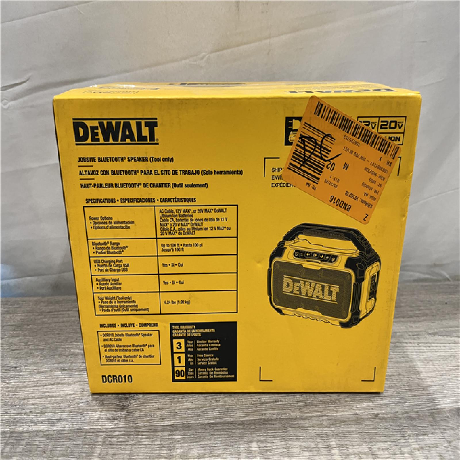 NEW - DEWALT 20V MAX Cordless Bluetooth Speaker (Tool Only)