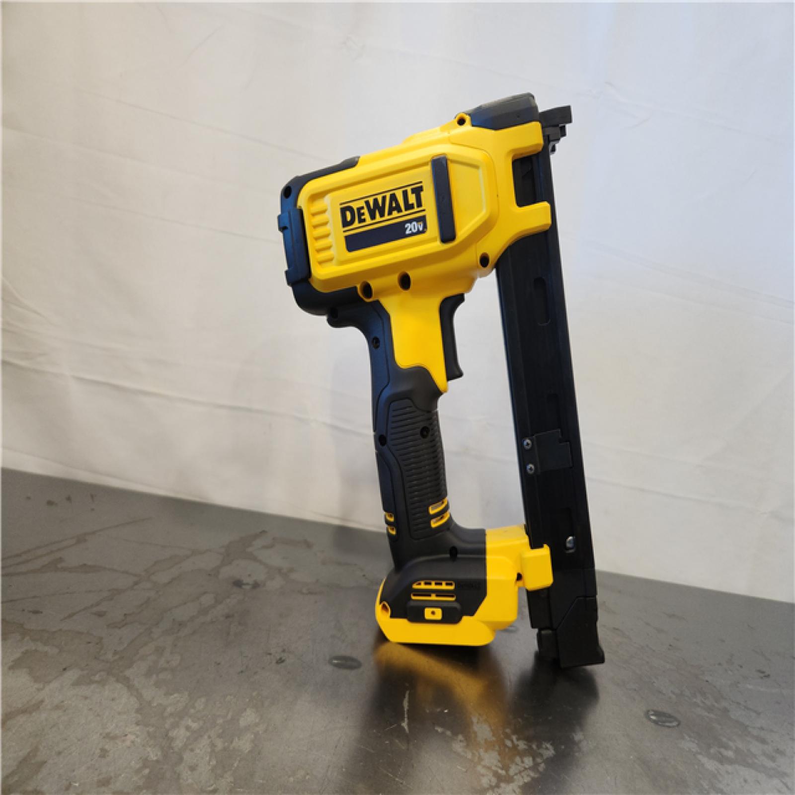 AS-IS DeWalt 20-Volt MAX Lithium-Ion Cordless Cable Stapler (Tool-Only)