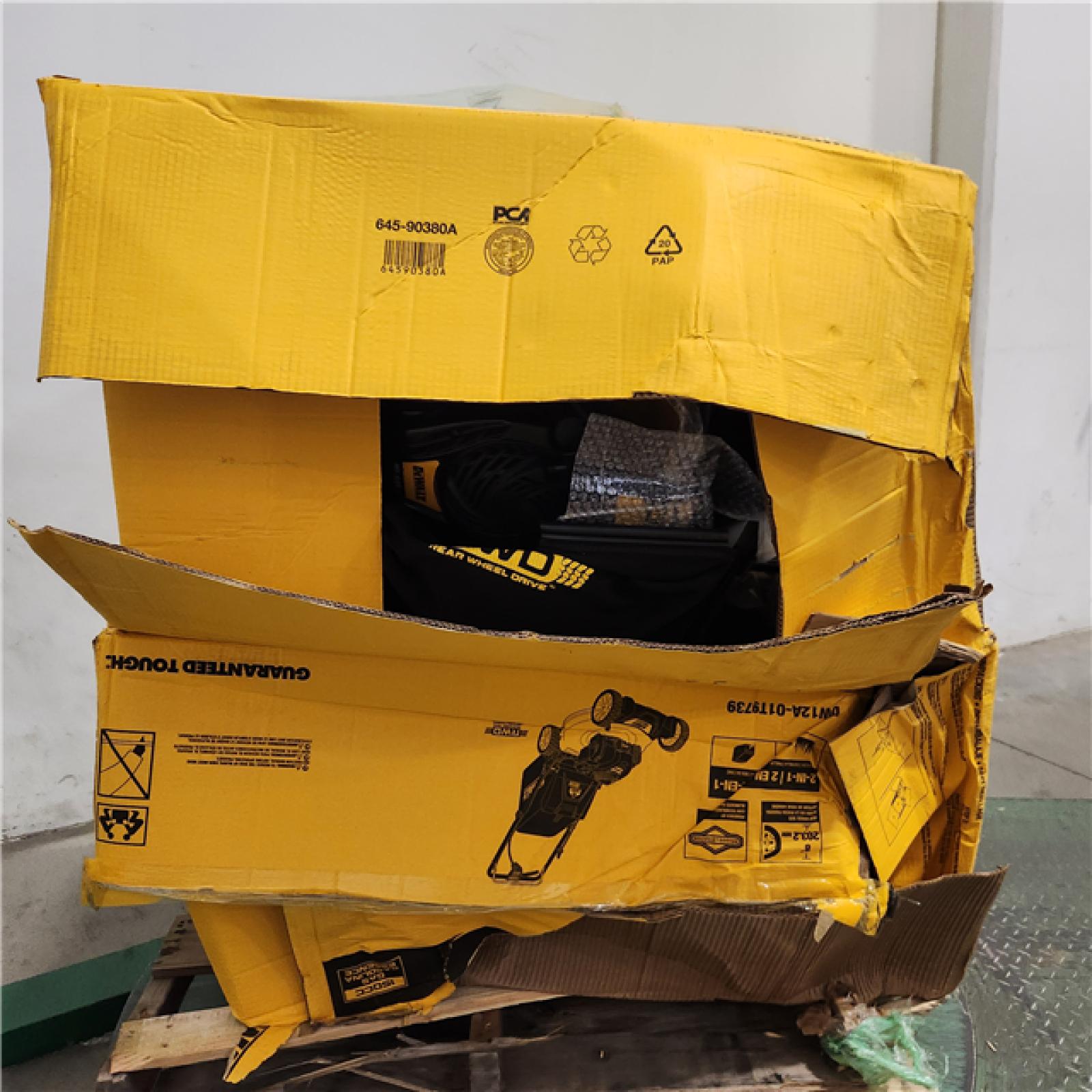 Dallas Location - As-Is DEWALT Lawn Mower Pallet