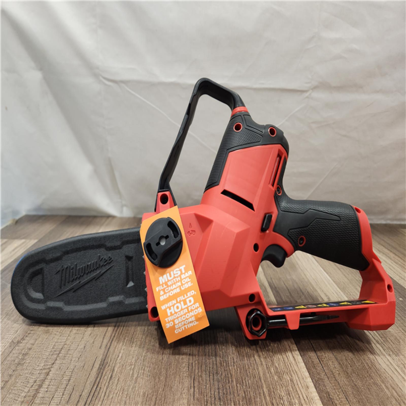 AS-IS- Milwaukee M12 FUEL 6 in. 12V Lithium-Ion Brushless Cordless Pruning Saw HATCHET (Tool-Only)