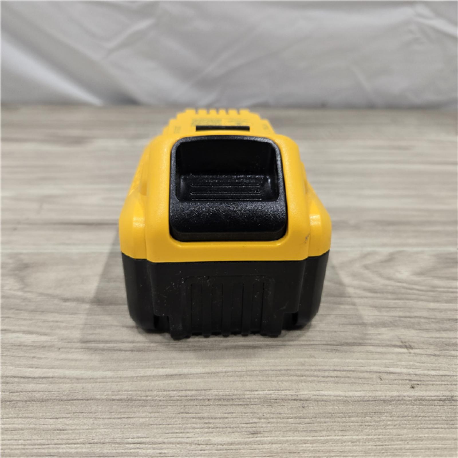 AS-IS Dewalt 20V 6.0Ah Battery Pack & Charger Kit