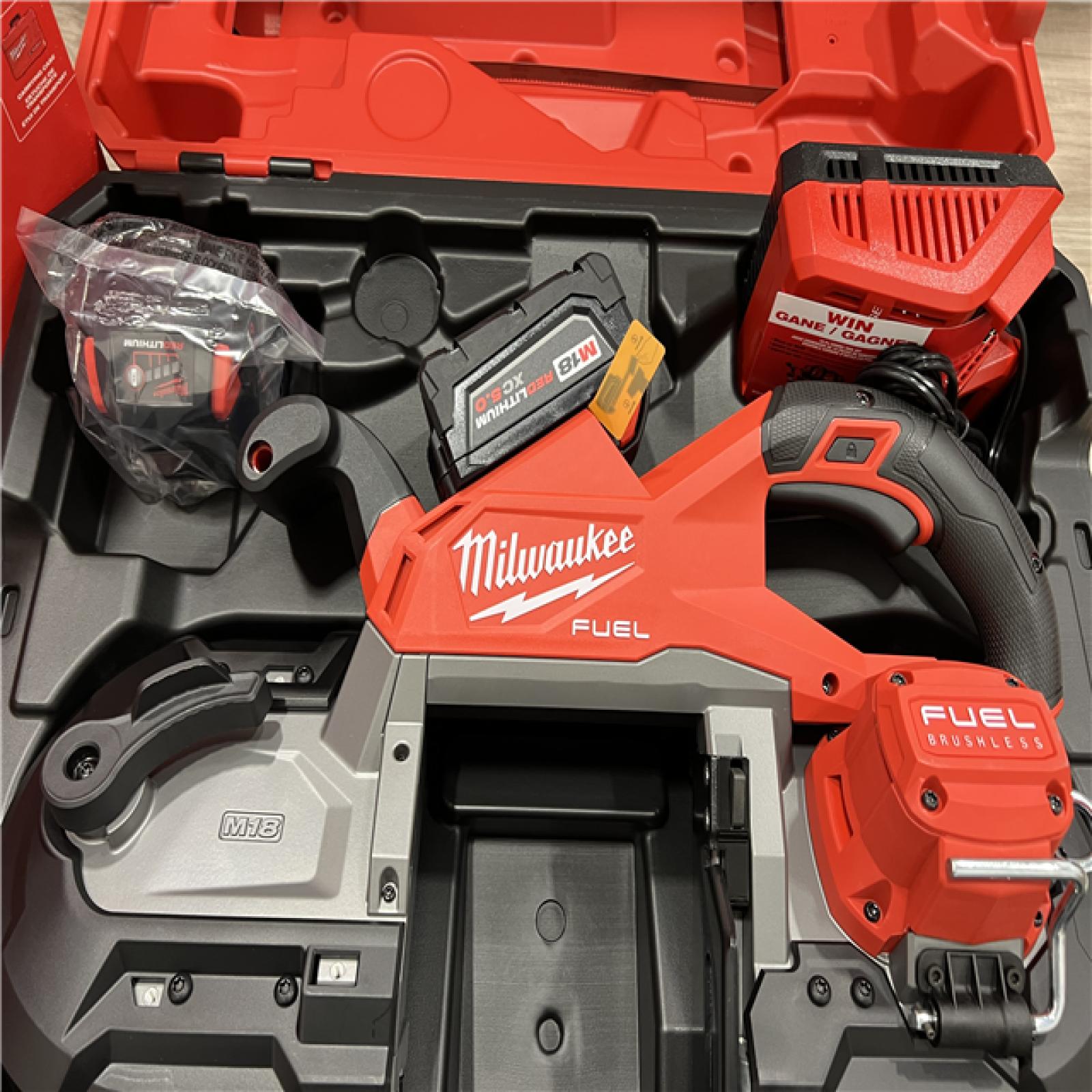 NEW Milwaukee M18 FUEL 18V Lithium-Ion Brushless Cordless Deep Cut Band Saw with