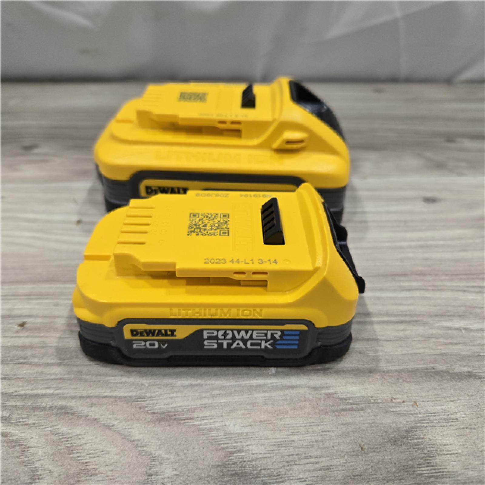 AS-IS Dewalt DCBP315-2C 20V MAX POWERSTACK Lithium-Ion Battery Starter Kit