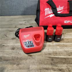 HOUSTON LOCATION - AS-IS MILWAUKEE 2 TOOL COMBO KIT W/ (2) BATTERY & CHARGER