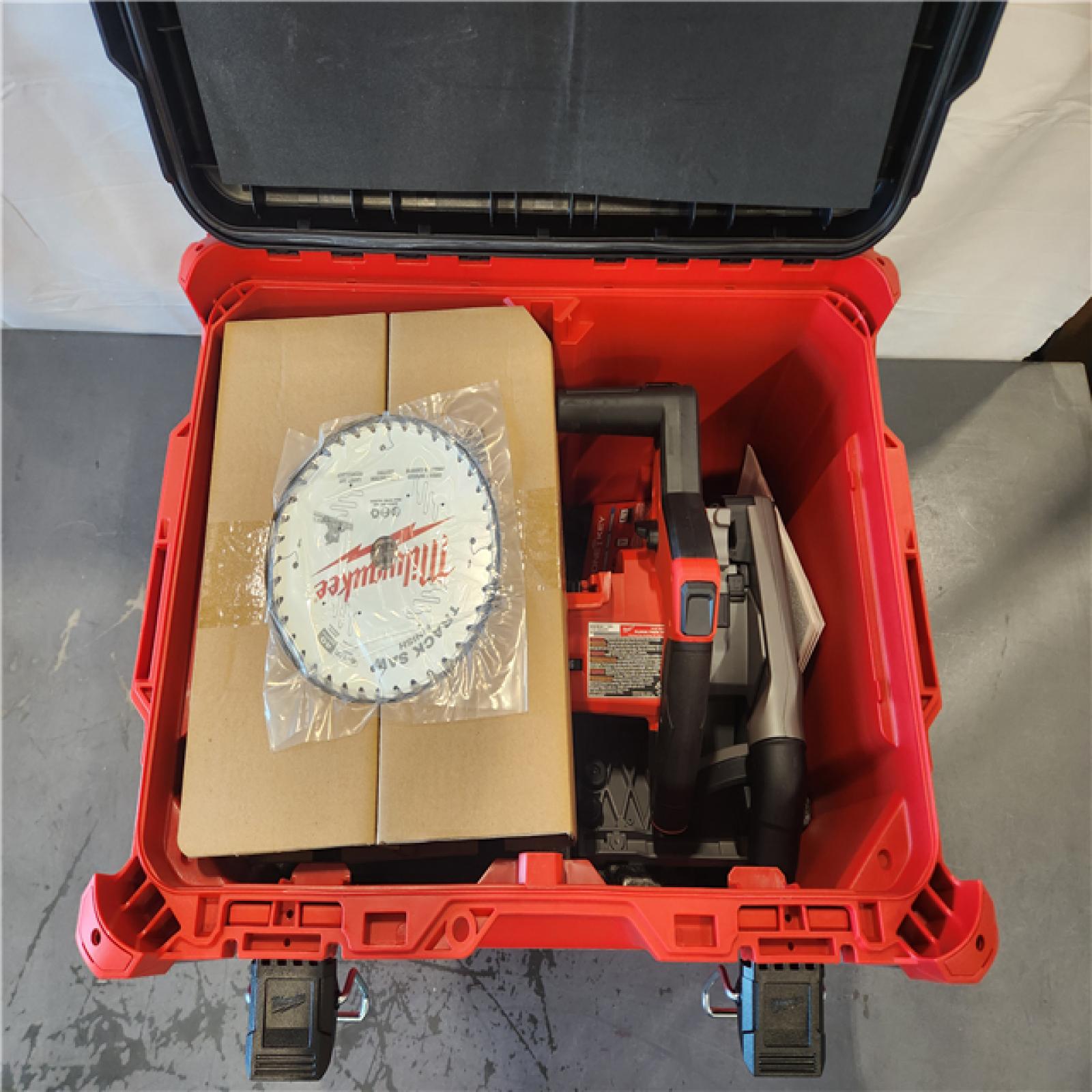 AS-IS- Milwaukee M18 FUEL 6-1/2 in. Plunge Track Saw Kit