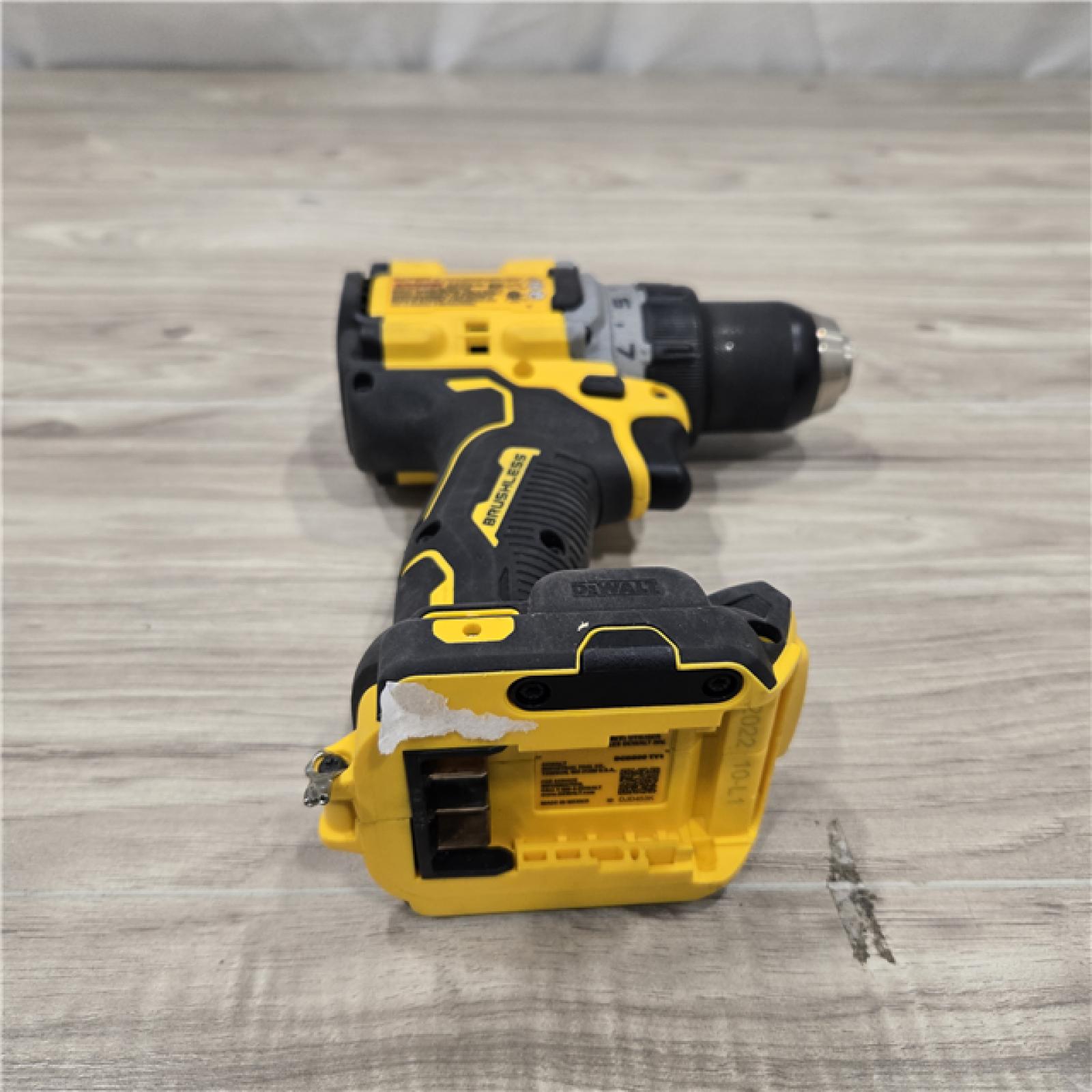 AS-IS DEWALT 20V MAX XR Cordless Drill/Driver Kit