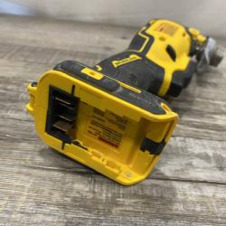 AS-IS DEWALT 20V MAX XR Cordless Brushless 3-Speed Oscillating Multi Tool Kit