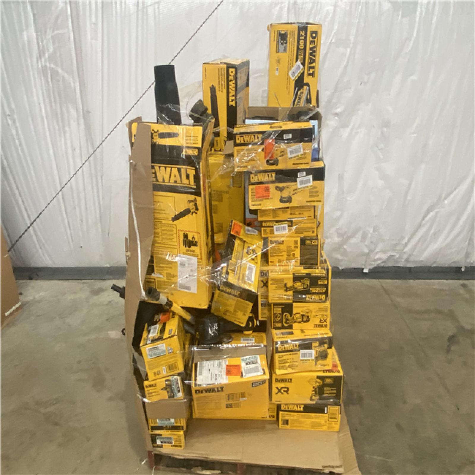 Houston Location - AS-IS Lawn Pallet