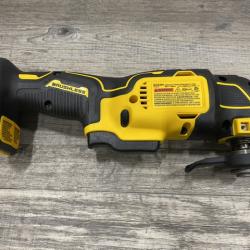 AS-IS DEWALT ATOMIC 20V MAX Cordless Brushless Oscillating Multi Tool Kit
