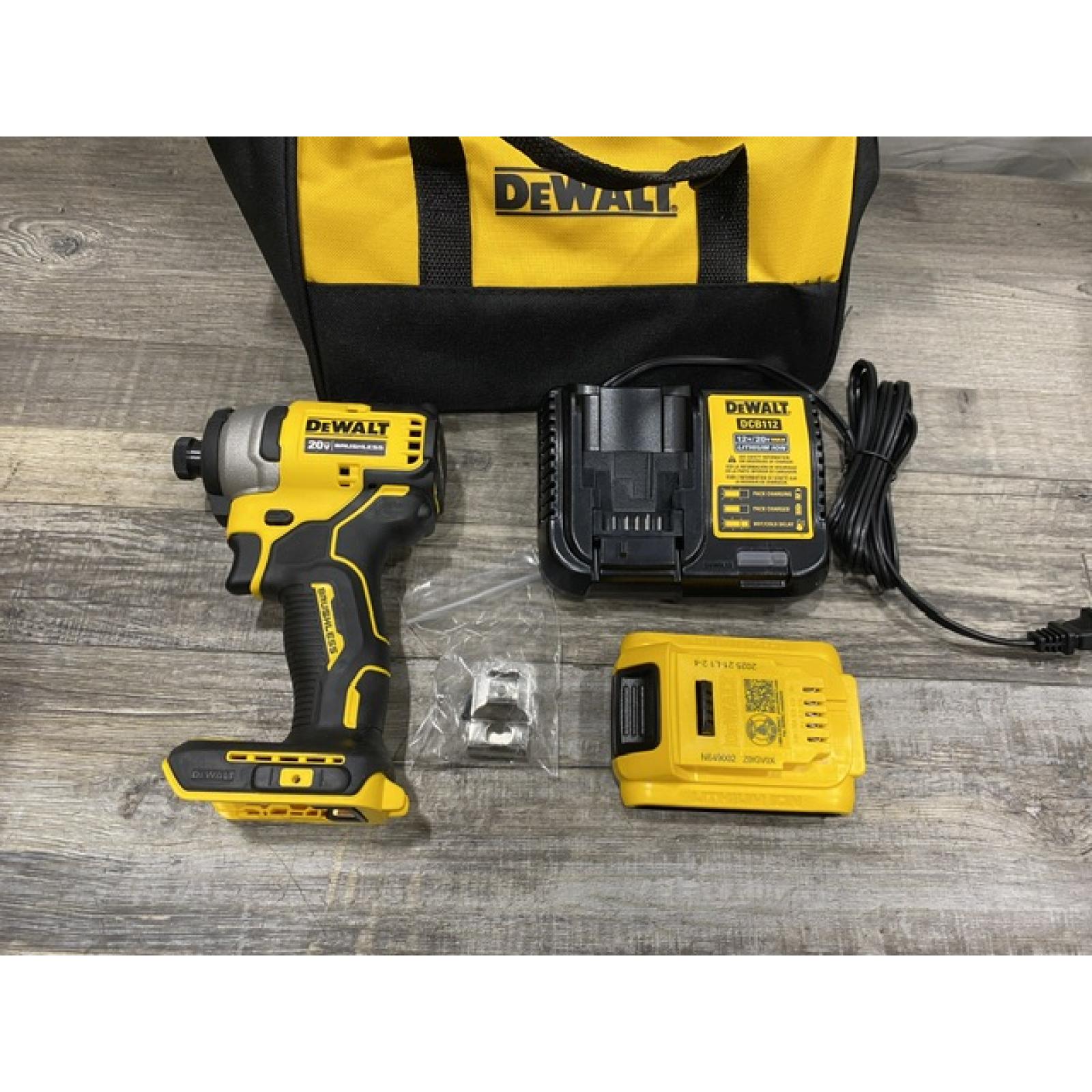 AS-IS DEWALT Atomic 20V Max Lithium-Ion Brushless Cordless Compact 1/4 in. Impact Driver Kit