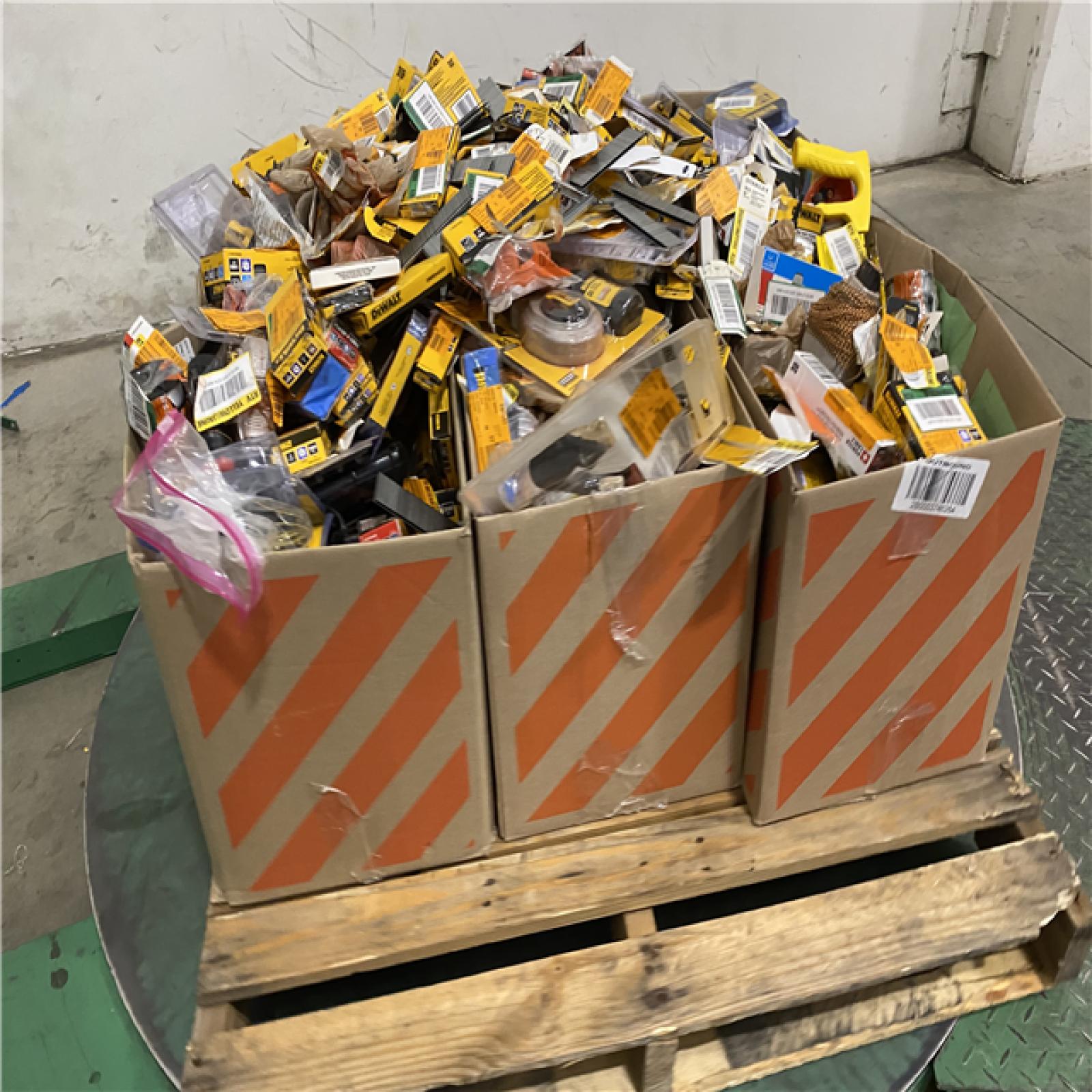 Dallas Location - As-Is DEWALT Tool Pallet