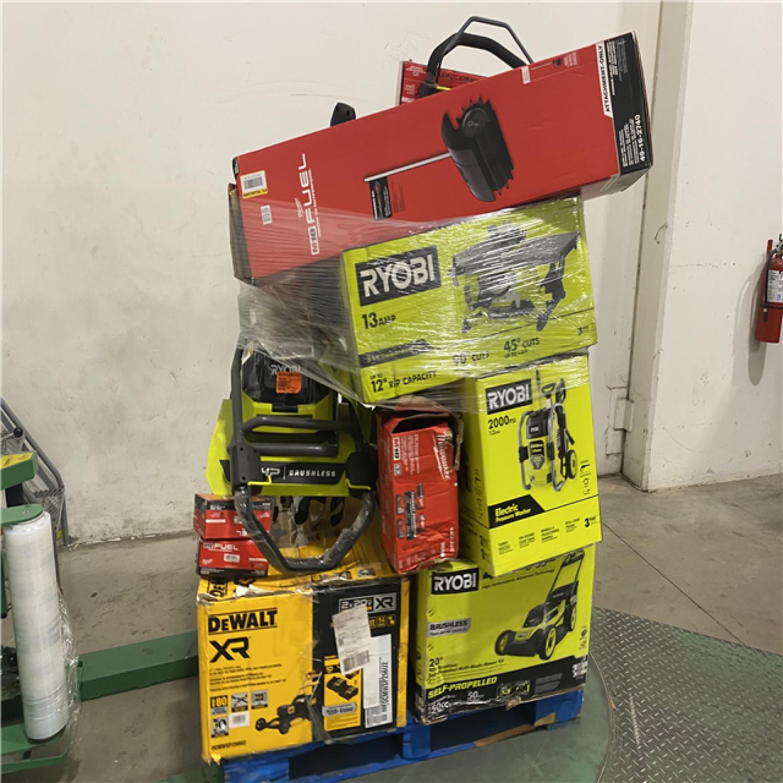 Dallas Location - As-Is Tool Pallet