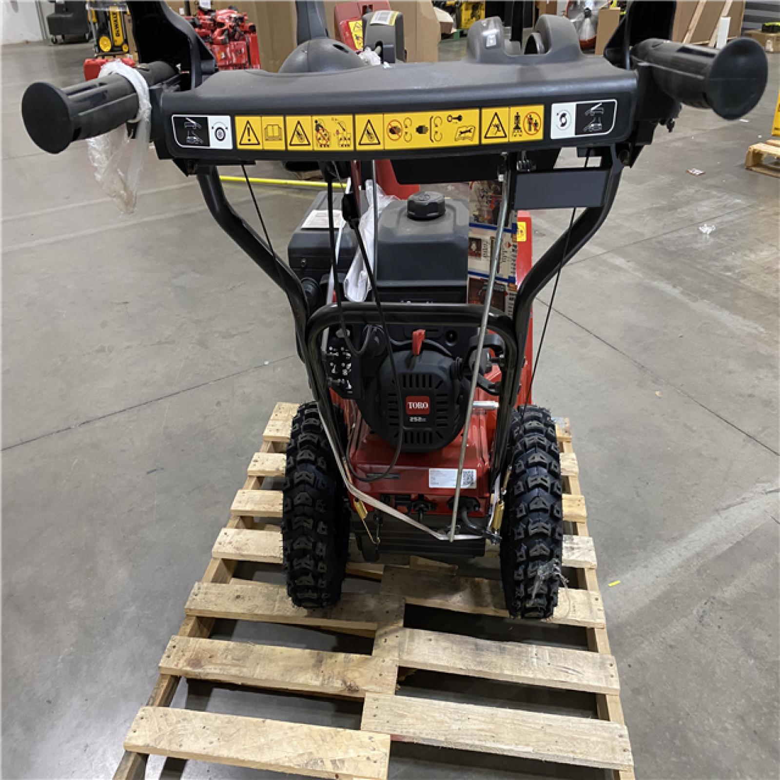 Dallas Location - As-Is Toro Power Max 824 OE 24 in. 252cc Gas Snow Blower