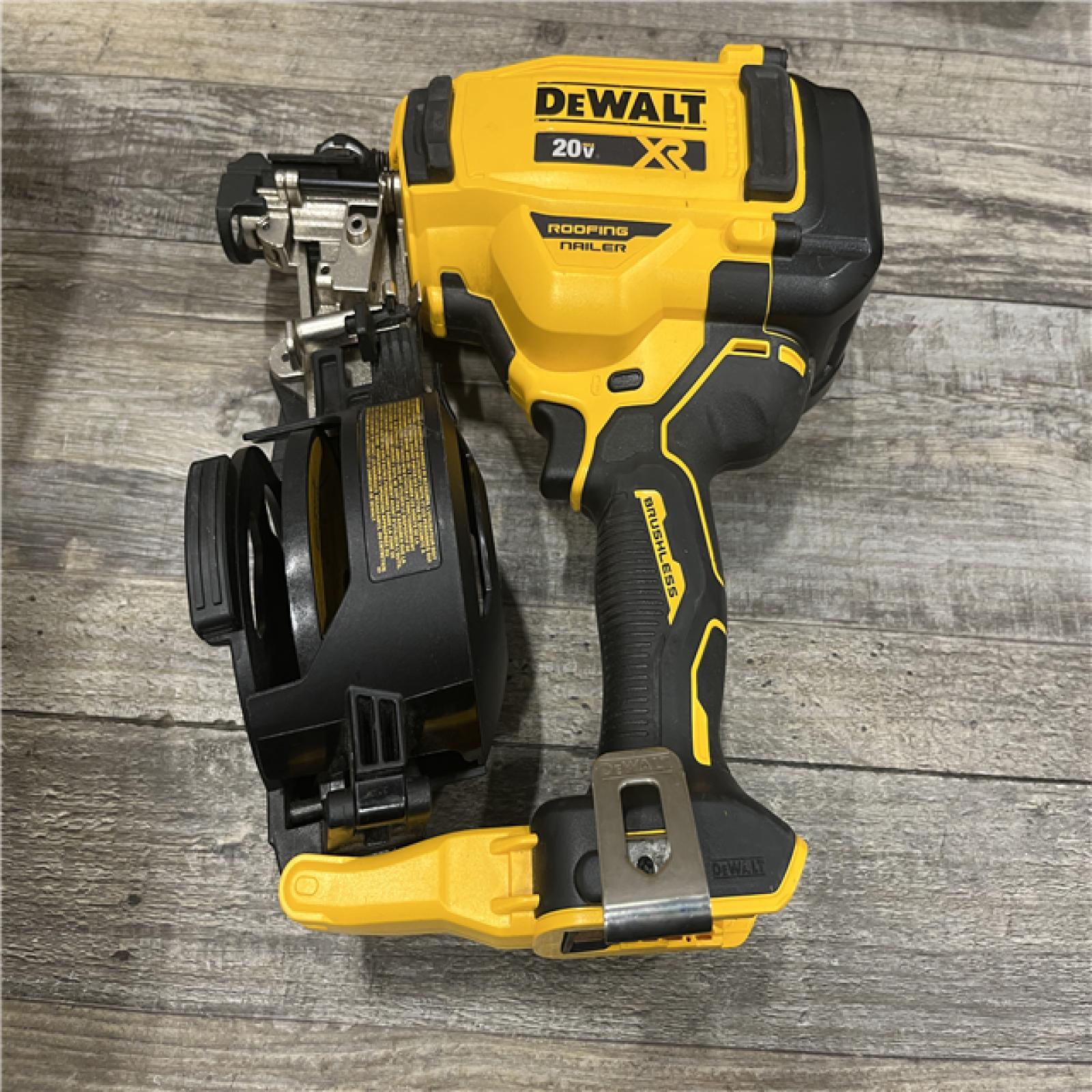AS-IS DEWALT 20V MAX Lithium-Ion 15-Degree Electric Cordless Roofing Nailer Kit