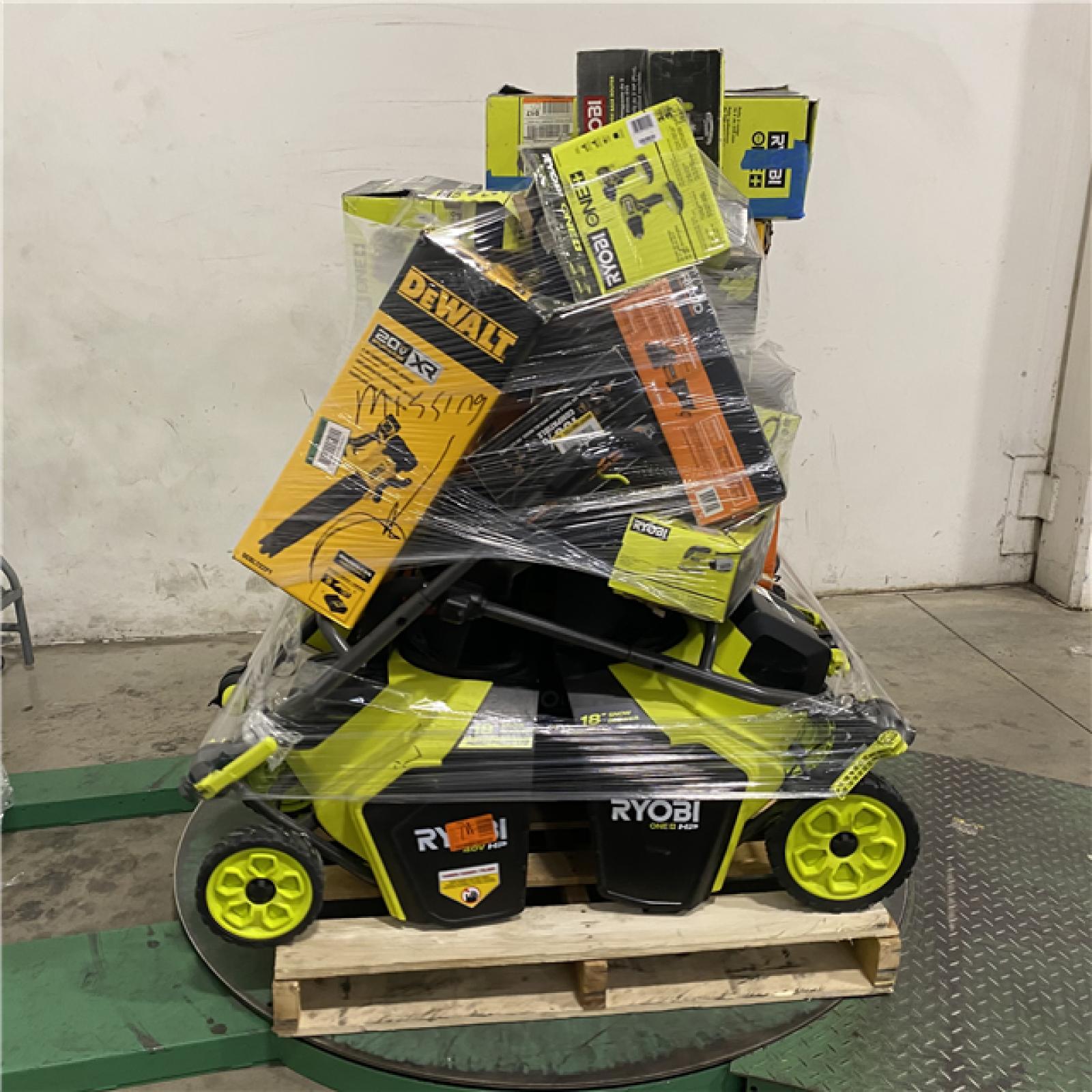 Dallas Location - As-Is Tool Pallet