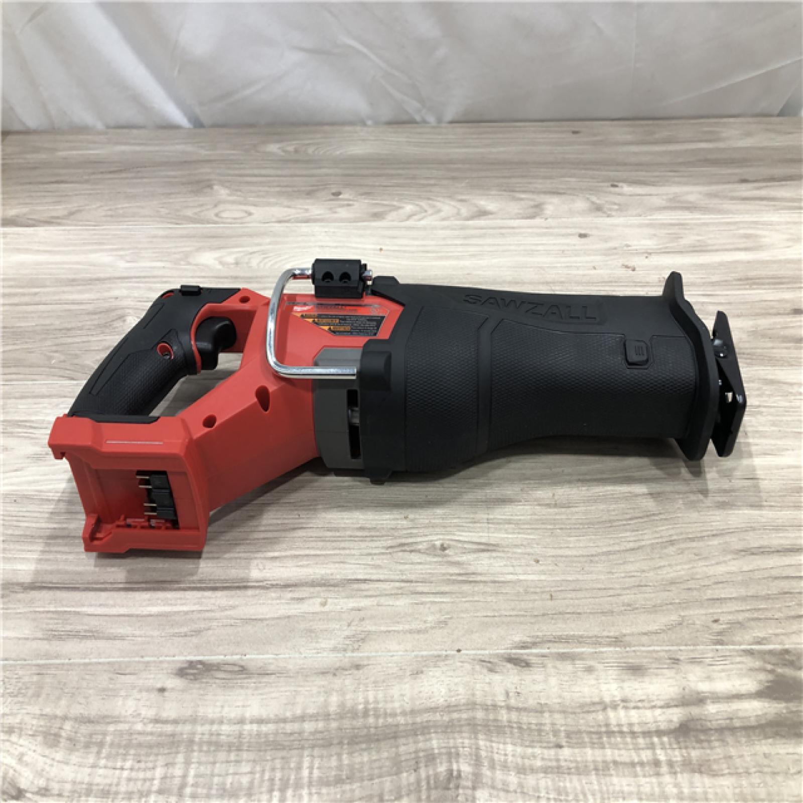 AS-IS Milwaukee FUEL 18V Lithium-Ion Cordless SAWZALL Reciprocating Saw Kit