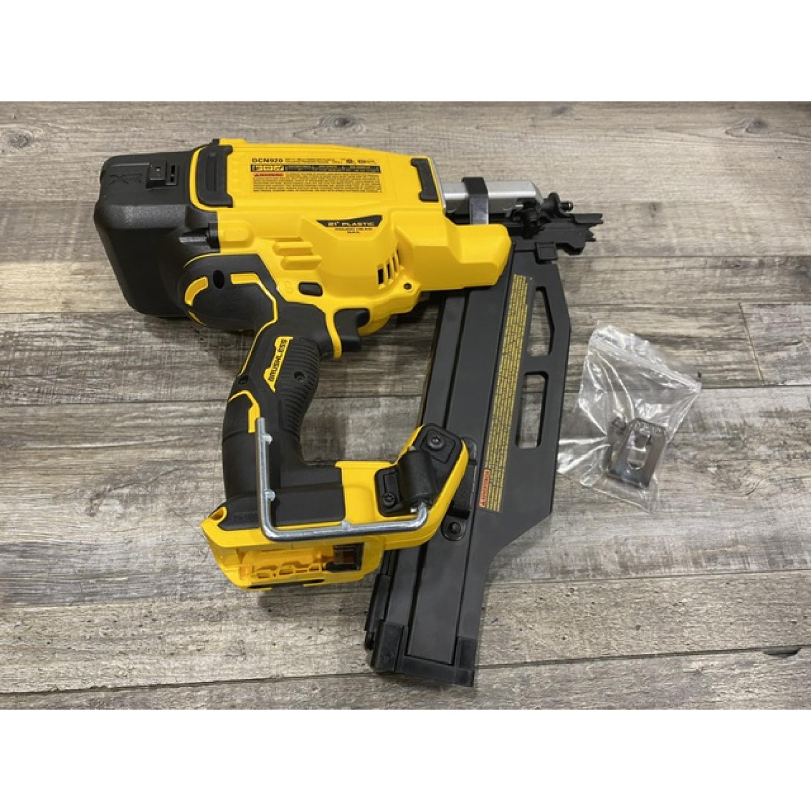 AS-IS DEWALT 20-Volt 21° Cordless Framing Nailer (Tool-Only)