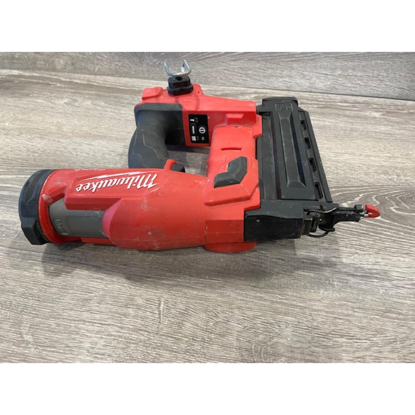 AS-IS Milwaukee FUEL 18-Volt Lithium-Ion Brushless Cordless Gen II 18-Gauge Brad Nailer (Tool-Only)