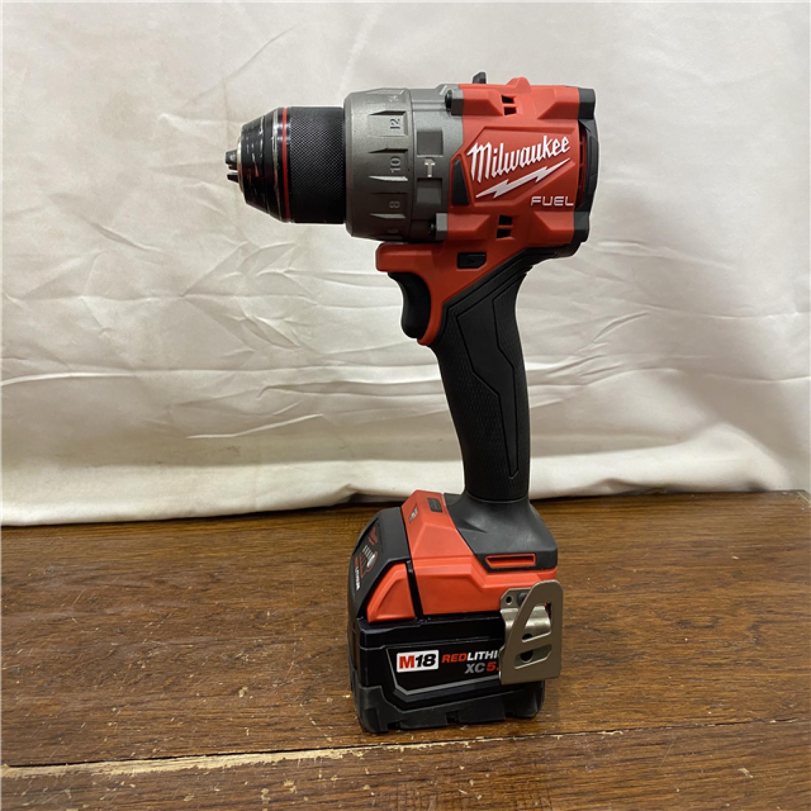 AS-IS Milwaukee 2904-22 Hammer Drill Driver Kit with Batteries  Charger & Tool Case  Red